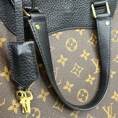 LOUIS VUITTON TOILE MONOGRAM ET CUIRS BAG 